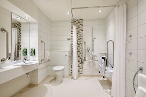 Rolstoeltoegankelijke badkamer