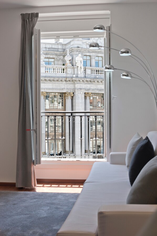 Suite Junior (Alcalá) | 1 camera, biancheria da letto ipoallergenica, copriletto in piuma